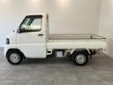 ＡＭ／ＦＭラジオ　エアコン　パワステ　荷台作業灯　マニュアルレベリング　４ＷＤ　Ｈｉ−Ｌｏ切り替え　５速マニュアルミッション車　荷台マット　ゲートプロテクター　ガードフレームプロテクター（滋賀県）の中古車