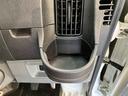 パートタイム４ＷＤ　Ｈｉ−Ｌｏ切り替え　ＡＭ／ＦＭラジオ　マニュアルエアコン　マニュアルレベリング　ＥＴＣ　荷台作業灯　５速マニュアルミッション車（滋賀県）の中古車