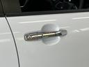 衝突被害軽減ブレーキ　コーナーセンサー　フルセグナビ　Ｂｌｕｅｔｏｏｔｈ　ＵＳＢ　ＤＶＤ再生　パノラマカメラ　ＬＥＤ　オートライト　オートエアコン　クルーズコントロール　シートヒーター　エコアイドル（滋賀県）の中古車