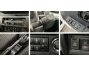 衝突被害軽減ブレーキ　コーナーセンサー　パートタイム４ＷＤ　デフロック　スマートキー　パワーウインドウ　オートライト　マニュアルレベリング　荷台作業灯　電動格納式ミラー　４枚リーフスプリング（滋賀県）の中古車