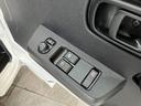 衝突被害軽減ブレーキ　コーナーセンサー　パートタイム４ＷＤ　デフロック　スマートキー　パワーウインドウ　オートライト　マニュアルレベリング　荷台作業灯　電動格納式ミラー　４枚リーフスプリング（滋賀県）の中古車