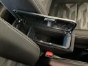 衝突被害軽減ブレーキ　コーナーセンサー　９型ディスプレイオーディオ　フルセグ　バックカメラ　Ｂｌｕｅｔｏｏｔｈ　ＵＳＢ　前席シートヒーター　電動パーキング　ＬＥＤ　オートライト　クルコン（滋賀県）の中古車