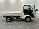 衝突被害軽減ブレーキ　コーナーセンサー　４ＷＤ　デフロック　荷台作業灯　ＡＭ／ＦＭラジオ　４枚リーフスプリング　マニュアルレベリング　届出済未使用車（滋賀県）の中古車