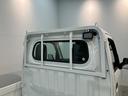 衝突被害軽減ブレーキ　コーナーセンサー　４ＷＤ　デフロック　荷台作業灯　ＡＭ／ＦＭラジオ　４枚リーフスプリング　マニュアルレベリング　届出済未使用車（滋賀県）の中古車