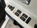 衝突被害軽減ブレーキ　コーナーセンサー　９型ディスプレイオーディオ　フルセグ　Ｂｌｕｅｔｏｏｔｈ　ＵＳＢ　バックカメラ　両側電動スライドドア　前席シートヒーター　ＬＥＤ　ワイヤレス充電器　エコアイドル（滋賀県）の中古車