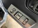 衝突被害軽減ブレーキ　コーナーセンサー　９型ディスプレイオーディオ　Ｂｌｕｅｔｏｏｔｈ　ＵＳＢ　バックカメラ　スマートキー　パワーウインドウ　４ＷＤ　デフロック　荷台作業灯　４枚リーフスプリング（滋賀県）の中古車