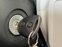 衝突被害軽減ブレーキ　スマアシ３　コーナーセンサー　フルセグナビ　ＤＶＤ再生　Ｂｌｕｅｔｏｏｔｈ　ＵＳＢ　バックカメラ　ＬＥＤ　オートライト　電動格納式ミラー　キーレスエントリー　エコアイドル（滋賀県）の中古車