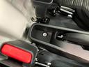 衝突被害軽減ブレーキ　コーナーセンサー　パートタイム４ＷＤ　デフロック　Ｂｌｕｅｔｏｏｔｈ／ＵＳＢチューナー　ドラレコ　スマートキー　パワーウインドウ　ＬＥＤ　荷台作業灯　４枚リーフスプリング（滋賀県）の中古車