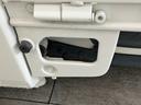 ＣＤステレオ　ＵＳＢ　マニュアルレベリング　ゲートプロテクター　バッテリーカバー　５速マニュアルミッション車（滋賀県）の中古車