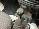 ２ＷＤ　５速マニュアルミッション車　エアコン　パワステ　ＡＭ／ＦＭラジオ　マニュアルレベリング　工具箱　バッテリーカバー（滋賀県）の中古車