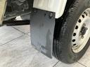 ２ＷＤ　５速マニュアルミッション車　エアコン　パワステ　ＡＭ／ＦＭラジオ　マニュアルレベリング　工具箱　バッテリーカバー（滋賀県）の中古車