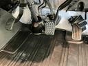 衝突被害軽減ブレーキ　コーナーセンサー　パートタイム４ＷＤ　ＡＭ／ＦＭラジオ　マニュアルエアコン　マニュアルレベリング　オートライト（滋賀県）の中古車