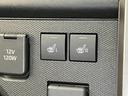 衝突被害軽減ブレーキ　コーナーセンサー　ＣＤステレオ　ＵＳＢ　バックカメラ（ナビ装着時用）　前席シートヒーター　電動パーキングブレーキ　ＬＥＤ　オートライト　オートエアコン　スマートキー　エコアイドル（滋賀県）の中古車