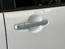 衝突被害軽減ブレーキ　コーナーセンサー　９型フルセグナビ　Ｂｌｕｅｔｏｏｔｈ　ＤＶＤ再生　ＵＳＢ　パノラマカメラ　前後ドラレコ　両側電動スライドドア　前席シートヒーター　ＬＥＤ　タイヤ４本新品交換済み（滋賀県）の中古車