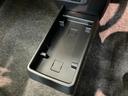 衝突被害軽減ブレーキ　スマアシ３　コーナーセンサー　バックカメラ（ナビ装着時用）　電動格納式ミラー　マニュアルレベリング　スマートキー　ＬＥＤヘッドライト　オートライト　シートヒーター　エコアイドル（滋賀県）の中古車