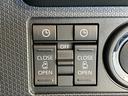 衝突被害軽減ブレーキ　コーナーセンサー　ＥＴＣ　バックカメラ（ナビ装着時用）　両側電動スライドドア　前席シートヒーター　ＬＥＤ　オートエアコン　スマートキー　レーダークルーズコントロール　エコアイドル（滋賀県）の中古車