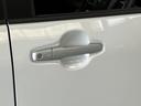 衝突被害軽減ブレーキ　コーナーセンサー　９型ディスプレイオーディオ　フルセグ　Ｂｌｕｅｔｏｏｔｈ　ＵＳＢ　バックカメラ　両側電動スライドドア　前席シートヒーター　ＬＥＤ　スマートキー　エコアイドル（滋賀県）の中古車