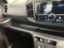 衝突被害軽減ブレーキ　コーナーセンサー　Ｂｌｕｅｔｏｏｔｈ／ＵＳＢチューナー　バックカメラ（ナビ装着時用）　オートライト　キーレスエントリー　マニュアルレベリング　エコアイドル（滋賀県）の中古車