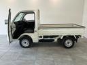 パートタイム４ＷＤ　５速マニュアル車　ＡＭ／ＦＭラジオ　パワステ　マニュアルエアコン　マニュアルレベリング　４枚リーフスプリング　荷台マット　ゲートプロテクター　バッテリーカバー（滋賀県）の中古車