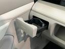 ＣＤステレオ　Ｂｌｕｅｔｏｏｔｈ　ＵＳＢ　バックカメラ（ナビ装着時用）　キーレスエントリー　電動格納式ドアミラー　マニュアルレベリング　エコアイドル　セキュリティアラーム（滋賀県）の中古車