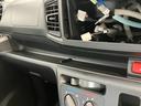 衝突被害軽減ブレーキ　コーナーセンサー　バックカメラ（ナビ装着時用）　オートライト　マニュアルレベリング　マニュアルエアコン　キーレスエントリー　エコアイドル（滋賀県）の中古車