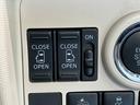 衝突被害軽減ブレーキ　ワンセグナビ　ＵＳＢ　バックカメラ　両側電動スライドドア　オートエアコン　オートライト　電動格納式ミラー　マニュアルレベリング　エコアイドル　タイヤ４本新品交換済み（滋賀県）の中古車