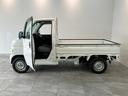 フルタイム４ＷＤ　５速マニュアルミッション車　エアコン　パワステ　エアバッグ　ＡＭラジオ　荷台作業灯　マニュアルレベリング　ゲートプロテクター　タイヤ４本新品交換済み（滋賀県）の中古車