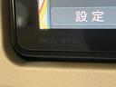 衝突被害軽減ブレーキ　フルセグナビ　ＤＶＤ　Ｂｌｕｅｔｏｏｔｈ　ＵＳＢ　パノラマカメラ　前後ドラレコ　ＥＴＣ　両側パワスラ　シートヒーター　ＬＥＤ　スマートキー　エコアイドル　タイヤ４本新品交換済（滋賀県）の中古車