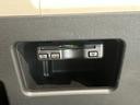 衝突被害軽減ブレーキ　フルセグナビ　ＤＶＤ　Ｂｌｕｅｔｏｏｔｈ　ＵＳＢ　パノラマカメラ　前後ドラレコ　ＥＴＣ　両側パワスラ　シートヒーター　ＬＥＤ　スマートキー　エコアイドル　タイヤ４本新品交換済（滋賀県）の中古車