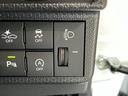 衝突被害軽減ブレーキ　コーナーセンサー　９型フルセグナビ　Ｂｌｕｅｔｏｏｔｈ　ＤＶＤ再生　ＵＳＢ　パノラマカメラ　前後ドラレコ　左側電動スライドドア　前席シートヒーター　ＬＥＤ　ＴＶコントロール（滋賀県）の中古車