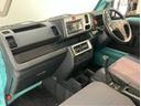 衝突被害軽減ブレーキ　４ＷＤ　Ｈｉ−Ｌｏ切り替え　デフロック　４枚リーフスプリング　ＣＤステレオ　キーレスエントリー　パワーウインドウ　荷台作業灯　マニュアルレベリング　５速マニュアルミッション車（滋賀県）の中古車