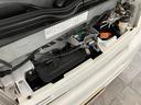 ＡＭ／ＦＭラジオ　エアコン　パワステ　両側スライドドア　３０キロ用ルーフキャリア　マニュアルレベリング　パートタイム４ＷＤ　５速マニュアルミッション車（滋賀県）の中古車