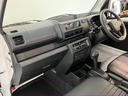 衝突被害軽減ブレーキ　コーナーセンサー　パートタイム４ＷＤ　ＡＭ／ＦＭラジオ　マニュアルエアコン　マニュアルレベリング　オートライト　ストロング防錆仕様（滋賀県）の中古車