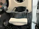 ＣＤステレオ　オートエアコン　電動格納式ミラー　ベンチシート　マニュアルレベリング　スマートキー　ルーフレール（滋賀県）の中古車