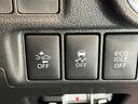 衝突被害軽減ブレーキ　フルセグナビ　Ｂｌｕｅｔｏｏｔｈ　ＤＶＤ再生　バックカメラ　ドライブレコーダー　ＥＴＣ車載器　運転席シートヒーター　ＬＥＤヘッドライト　オートライト　オートエアコン　エコアイドル（滋賀県）の中古車