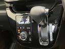衝突被害軽減ブレーキ　フルセグナビ　Ｂｌｕｅｔｏｏｔｈ　ＤＶＤ再生　バックカメラ　ドライブレコーダー　ＥＴＣ車載器　運転席シートヒーター　ＬＥＤヘッドライト　オートライト　オートエアコン　エコアイドル（滋賀県）の中古車