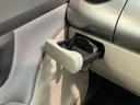 衝突被害軽減ブレーキ　ディスプレイオーディオ　Ｂｌｕｅｔｏｏｔｈ　ＤＶＤ再生　ＵＳＢ　バックカメラ　オートエアコン　オートライト　前席シートヒーター　電格ミラー　スマートキー　タイヤ４本新品交換済み（滋賀県）の中古車