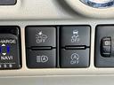 衝突被害軽減ブレーキ　フルセグナビ　Ｂｌｕｅｔｏｏｔｈ　ＤＶＤ再生　パノラマカメラ　ドラレコ　ＥＴＣ車載器　前席シートヒーター　ＬＥＤ　オートライト　スマートキー　エコアイドル　タイヤ４本新品交換済（滋賀県）の中古車