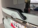 衝突被害軽減ブレーキ　コーナーセンサー　９型ディスプレイオーディオ　フルセグ　Ｂｌｕｅｔｏｏｔｈ　ＵＳＢ　バックカメラ　前席シートヒーター　ＬＥＤ　オートライト　レーダークルーズ　オートエアコン（滋賀県）の中古車
