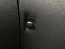 衝突被害軽減ブレーキ　コーナーセンサー　フルセグナビ　ＤＶＤ再生　Ｂｌｕｅｔｏｏｔｈ　ＵＳＢ　バックカメラ　オートライト　マニュアルレベリング　マニュアルエアコン　キーレスエントリー　エコアイドル（滋賀県）の中古車