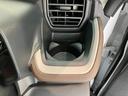 衝突被害軽減ブレーキ　コーナーセンサー　９型ディスプレイオーディオ　フルセグ　Ｂｌｕｅｔｏｏｔｈ　ＵＳＢ　バックカメラ　左側電動スライドドア　ＬＥＤ　ワイヤレス充電器　スマートキー　エコアイドル（滋賀県）の中古車