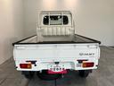 衝突被害軽減ブレーキ　リアコーナーセンサー　ＡＭ／ＦＭラジオ　ドラレコ　ＥＴＣ　マニュアルレベリング　ＬＥＤ　パートタイム４ＷＤ　５速マニュアルミッション車　荷台マット　ゲートプロテクター（滋賀県）の中古車