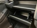 衝突被害軽減ブレーキ　コーナーセンサー　９型ディスプレイオーディオ　フルセグ　Ｂｌｕｅｔｏｏｔｈ　ＵＳＢ　バックカメラ　前席シートヒーター　ＬＥＤ　オートライト　レーダークルーズ　オートエアコン（滋賀県）の中古車