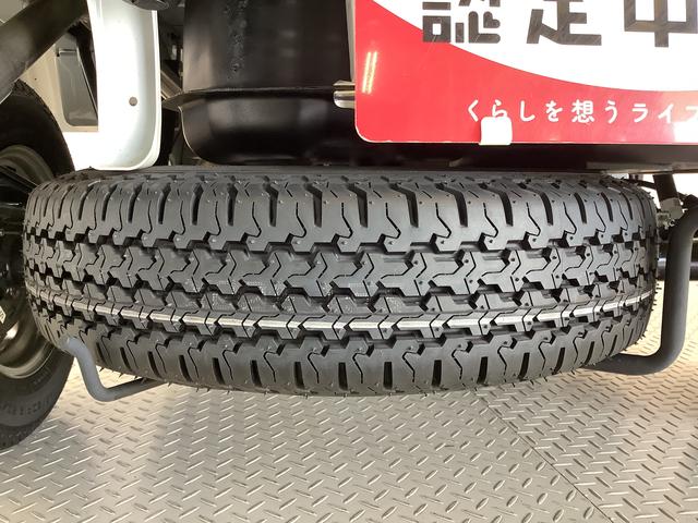 ハイゼットトラックスタンダード　ＣＶＴ　４ＷＤ　前後コーナーセンサー　ラジオ走行無制限１年保証　前後コーナーセンサー　４ＷＤ　ＣＶＴ車　３方開　　オートマチックハイビーム　横滑り防止装置　オートライト　ヘッドライトレベライザー　アクセサリーソケット　スペアタイヤ　ラジオ（兵庫県）の中古車