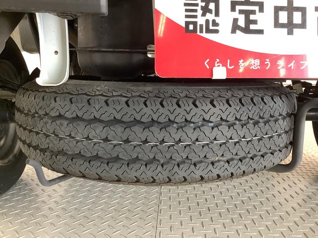 ハイゼットトラックスタンダード　４ＷＤ　５速ＭＴ　前後ドラレコ　３方開　ラジオ走行無制限１年保証　前後コーナーセンサー　前後ドラレコ　４ＷＤ　ＭＴ車　３方開　ゲートプロテクター　荷台マット　アイドリングストップ　横滑り防止装置　オートライト　ラジオ（兵庫県）の中古車