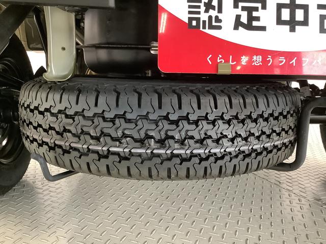 ハイゼットトラックジャンボエクストラ　雹害車両　４ＷＤ　ＣＶＴ　荷台作業灯雹害車両　１年保証　前後コーナーセンサー　４ＷＤ　ＣＶＴ車　３方開　荷台作業灯　オートマチックハイビーム　ＬＥＤヘッドライト　アイドリングストップ　プッシュスタート　横滑り防止装置　スマートアシスト（兵庫県）の中古車