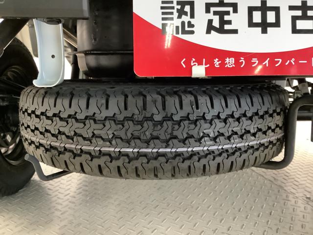 ハイゼットトラックスタンダード　４ＷＤ　雹害車両　ＣＶＴ　前後コーナーセンサー雹害車両　１年保証　前後コーナーセンサー　ＣＶＴ車　３方開　オートマチックハイビーム　アイドリングストップ　プッシュスタート　横滑り防止装置　オートライト　ヘッドライトレベライザー　電動格納ドアミラー（兵庫県）の中古車