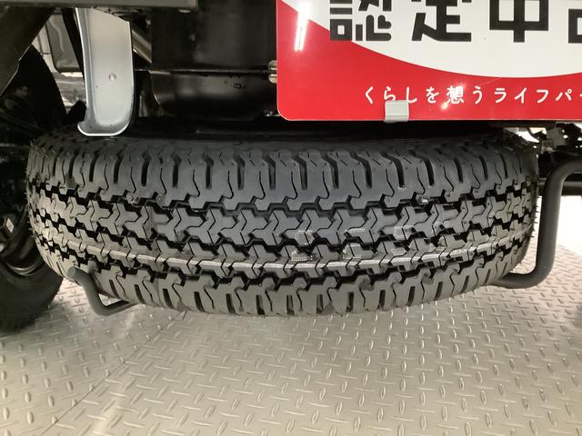 ハイゼットトラックスタンダード　４ＷＤ　雹害車両　５速ＭＴ　コーナーセンサー雹害車両　１年保証　前後コーナーセンサー　４ＷＤ　ＭＴ車　３方開　オートマチックハイビーム　アイドリングストップ　横滑り防止装置　オートライト　ヘッドライトレベライザー　ラジオ　スマートアシスト（兵庫県）の中古車