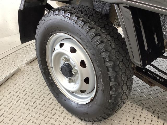 ハイゼットトラックジャンボＳＡIIIｔ　４ＷＤ　ワンオーナー　ＡＴ　荷台作業灯走行無制限１年保証　ワンオーナー　ＡＴ車　４ＷＤ　３方開　荷台作業灯　ＬＥＤヘッドライト　横滑り防止装置　マニュアルエアコン　パワーウィンドウ　アクセサリーソケット　スペアタイヤ　スマートアシスト（兵庫県）の中古車