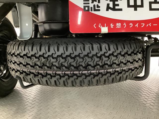 ハイゼットトラックスタンダード　４ＷＤ　雹害車両　ＣＶＴ　前後コーナーセンサー走行無制限１年保証　前後コーナーセンサー　４ＷＤ　ＣＶＴ車　３方開　オートマチックハイビーム　アイドリングストップ　横滑り防止装置　オートライト　ヘッドライトレベライザー　スマートアシスト（兵庫県）の中古車